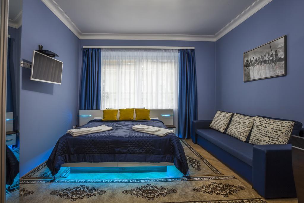Luxury Air-Conditioned Rooms In Old Town Bratislava Buitenkant foto
